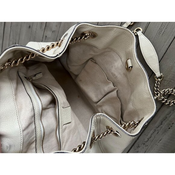 GUCCI Pebbled Calfskin Medium Soho Chain Shoulder Bag Off White Ivory - Picture 14 of 16